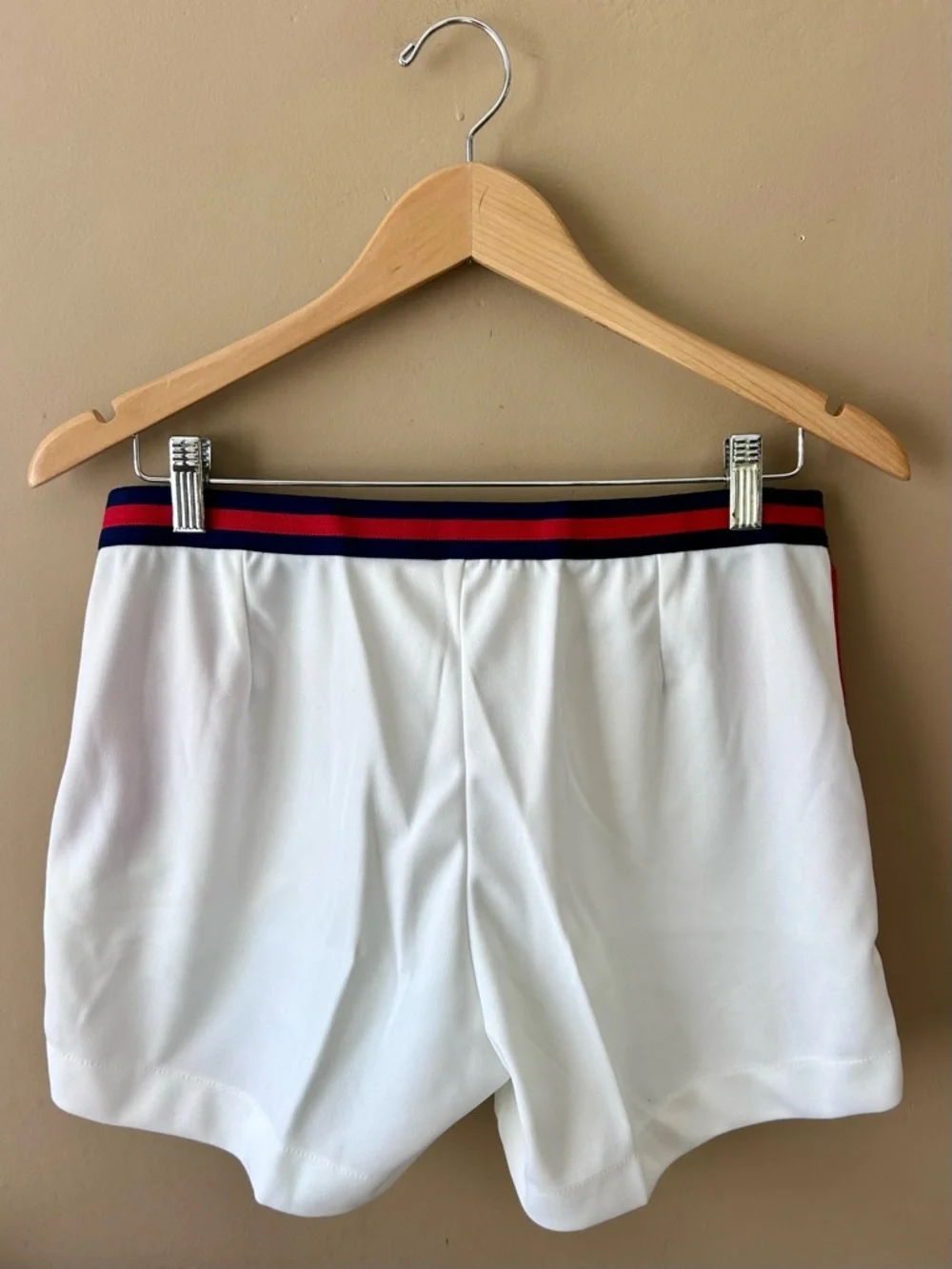 Vintage 70s 80s Ellesse White Tennis Shorts GOAT Terry Size 34 NWT Dead Stock